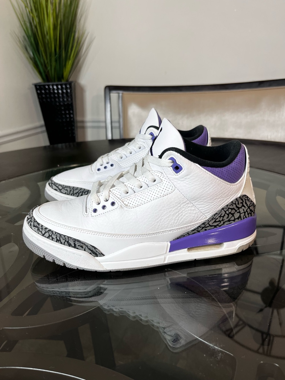Nike Air Jordan 3 Retro Mid
Dark Iris Mens Sz 10.5